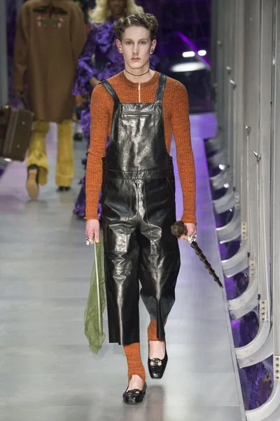 Look 41